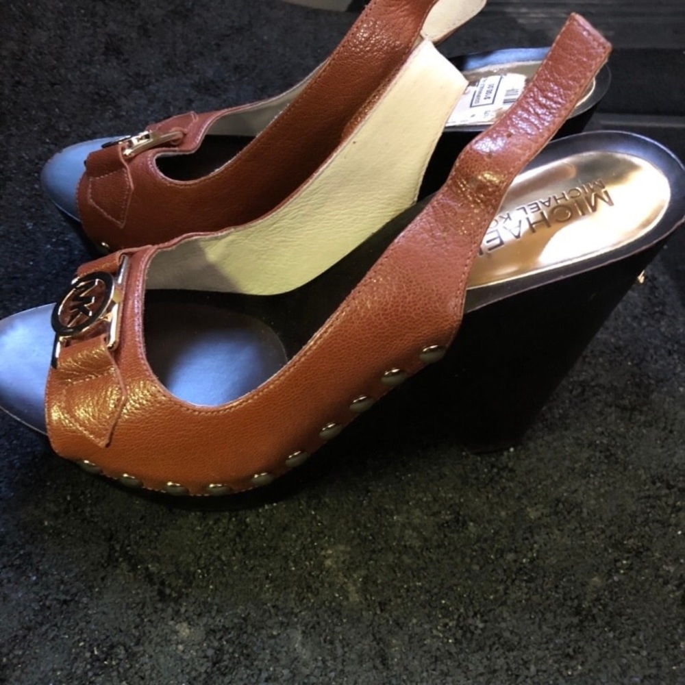 Mk wedges
